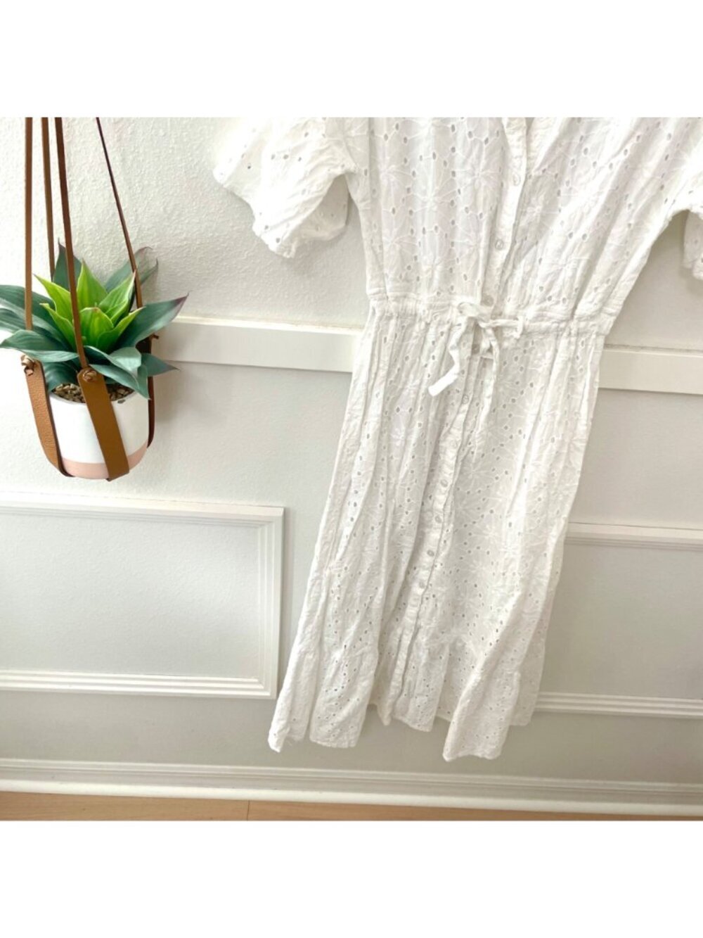 Dress Nado White Eyelet Tie Waist Midi Dress Size M Short Sleeve - Picture 3 of 8